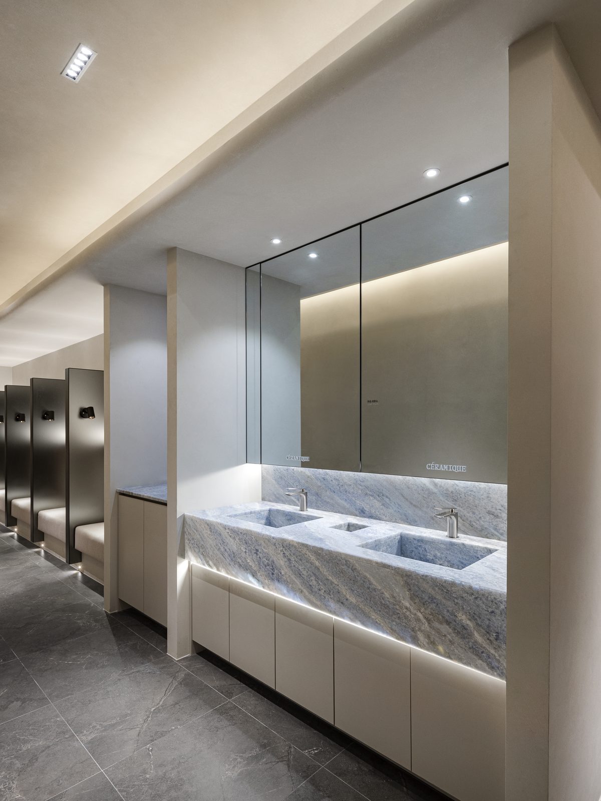 CÉRAMIQUE Clinic Gangnam interior